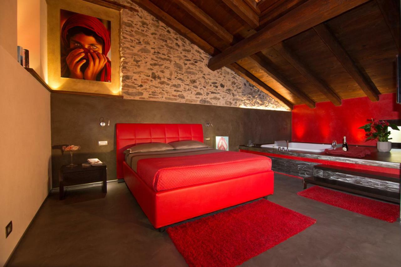 Sotto Le Stelle Hotel Pieve di Teco Buitenkant foto