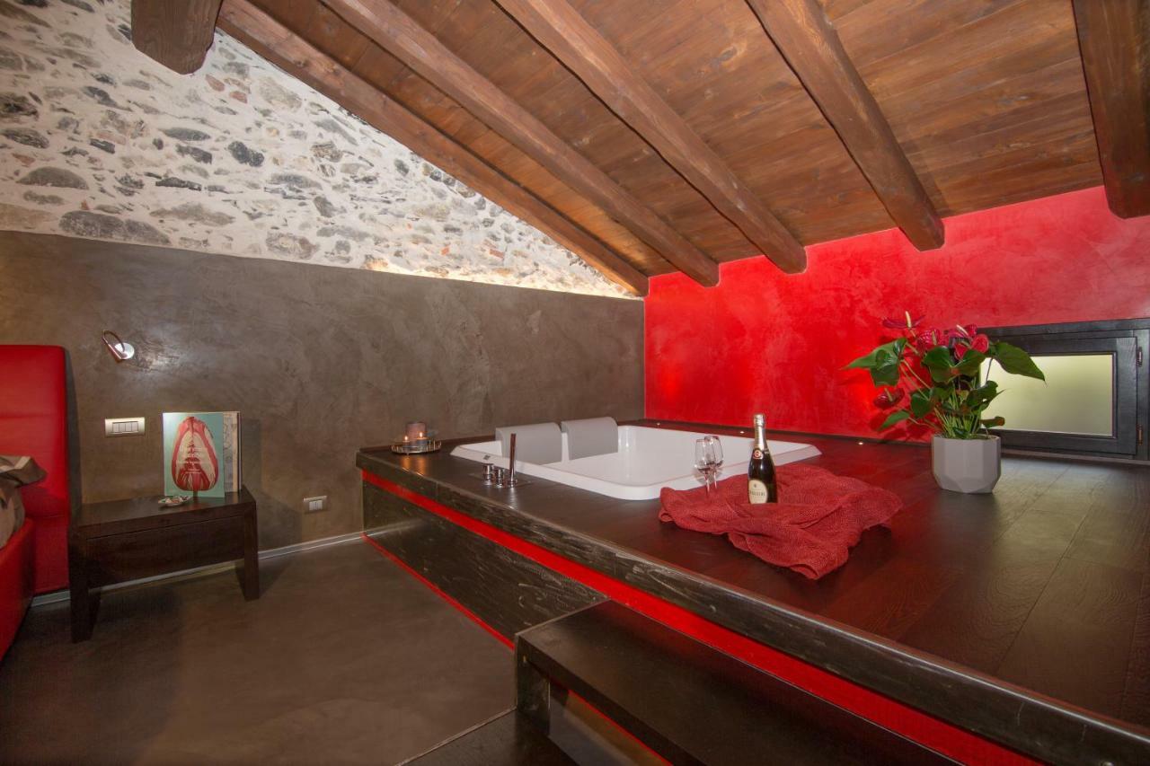 Sotto Le Stelle Hotel Pieve di Teco Buitenkant foto