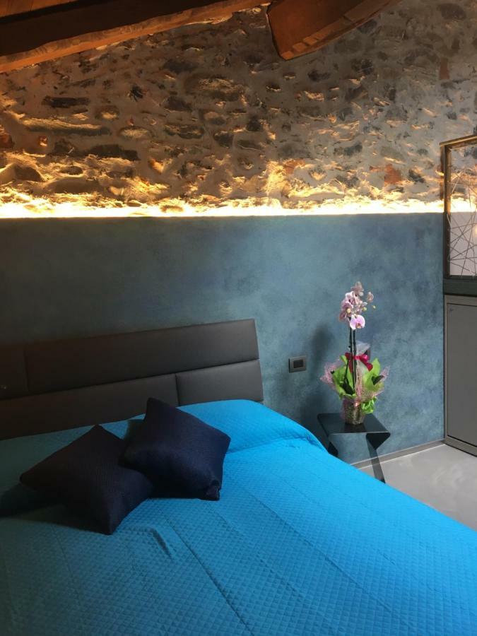 Sotto Le Stelle Hotel Pieve di Teco Buitenkant foto